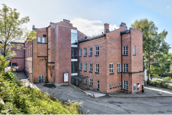 bilde av tøyen factory
